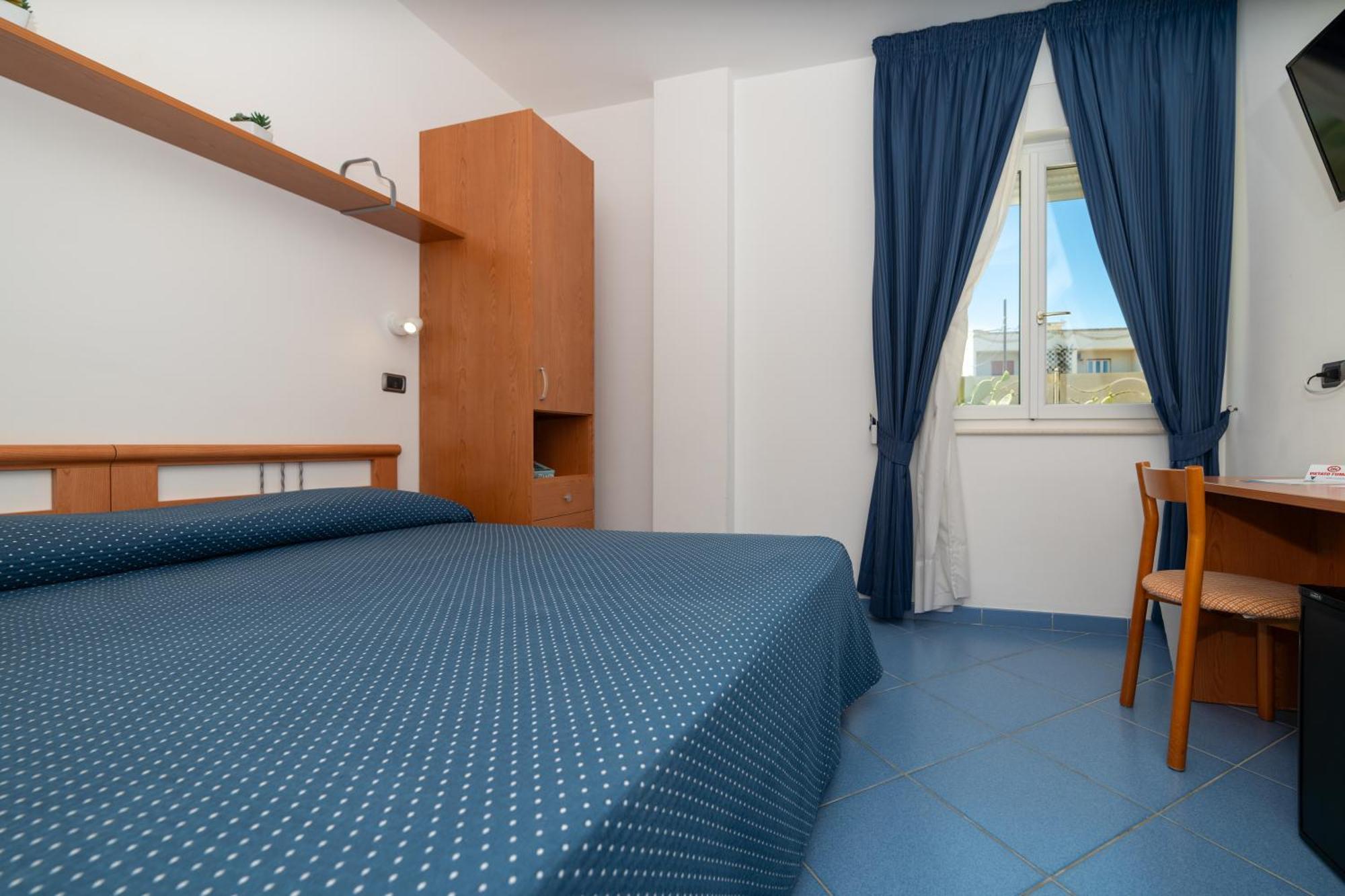 Hotel La Sorgente サヴェッレトリ 部屋 写真